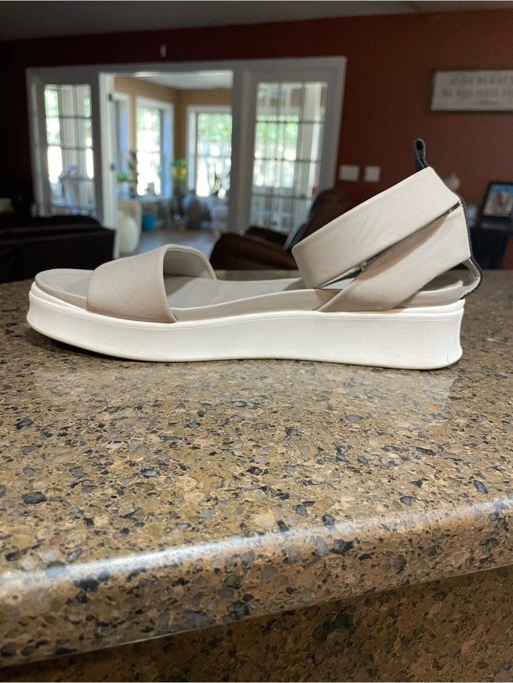Wear w Anything! Franco Sarto Emmett Platform Sandal White Gray Sz 9 Velcro